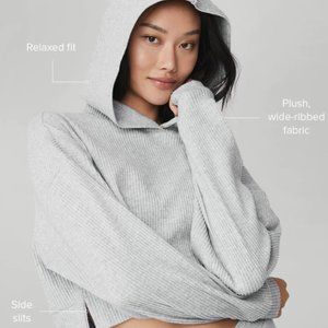 Alo Yoga- Muse Hoodie